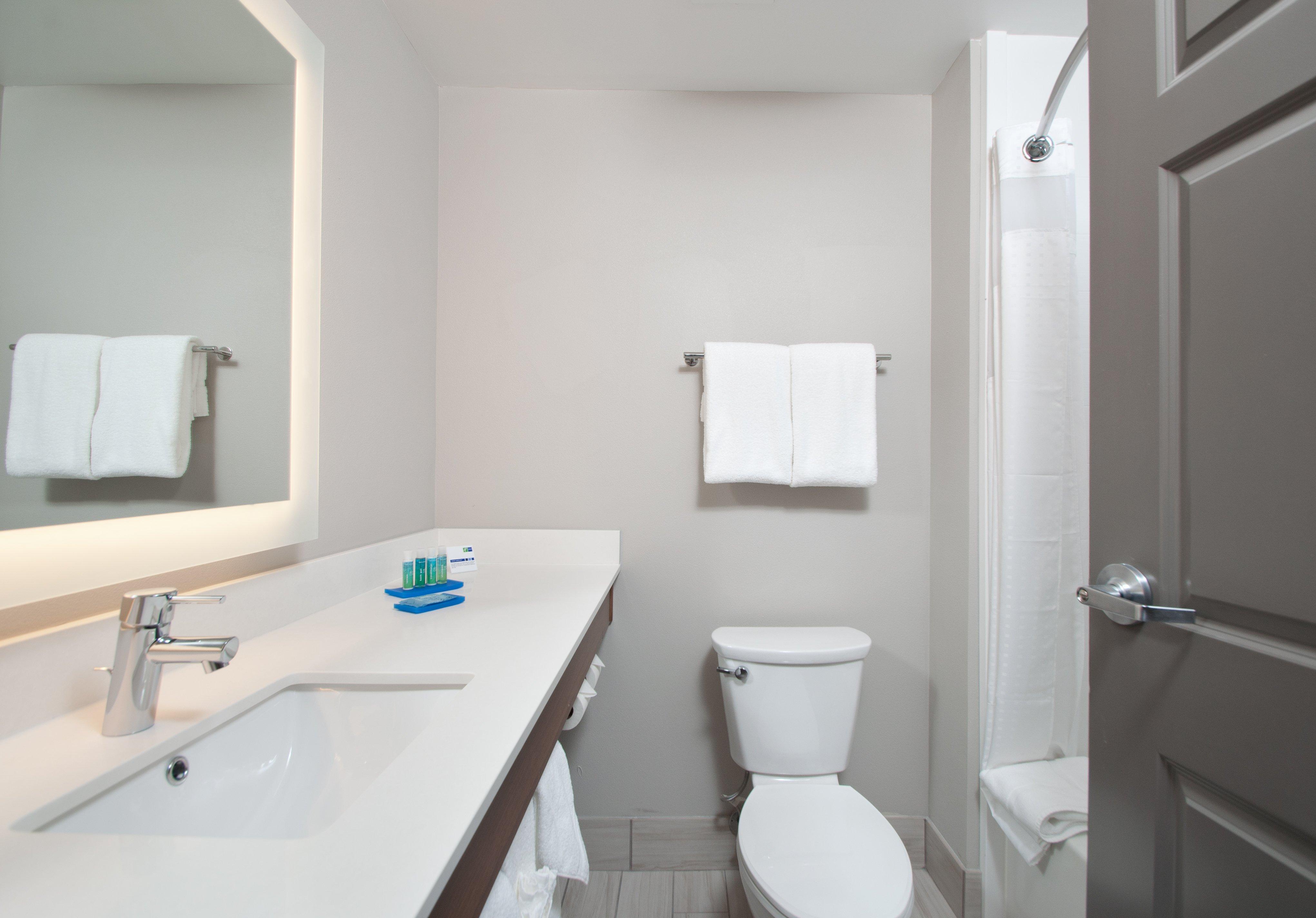 Wingate By Wyndham Stafford/Quantico Hotell Exteriör bild