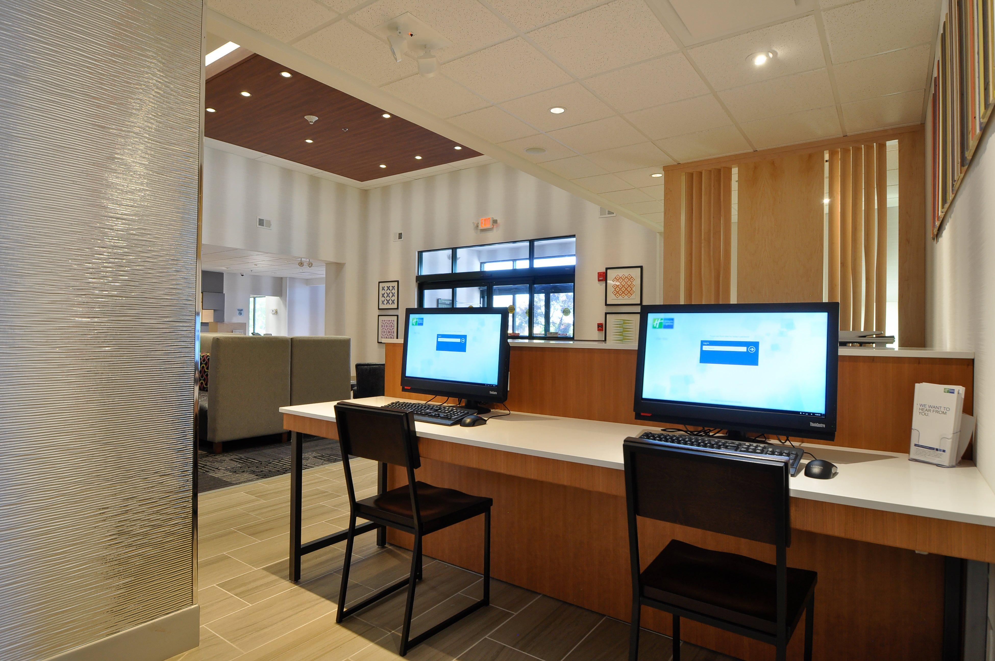 Wingate By Wyndham Stafford/Quantico Hotell Exteriör bild